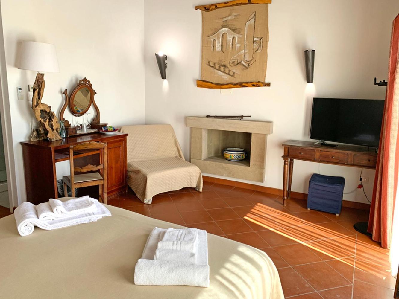 Resort Fonte Vulci Canino エクステリア 写真